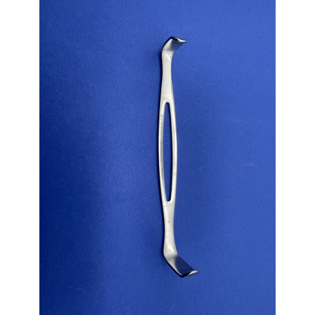 Medline MDS1813121 Double Ended Army Navy Retractors