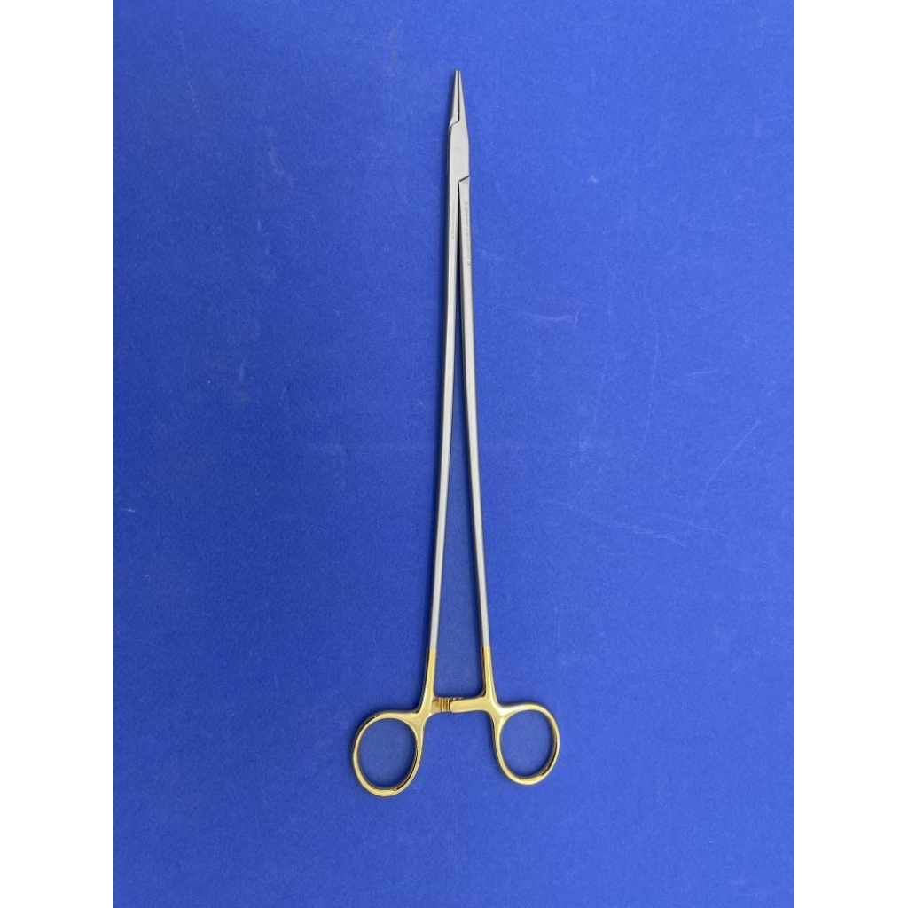 Symmetry 36-2005 Classic Plus Crile Wood Needle Holder